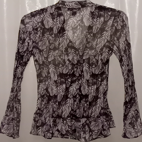 Style & Co. Black w/ White design Sheer Vneck Buttons Longsleeve Blouse-4P - Picture 2 of 6